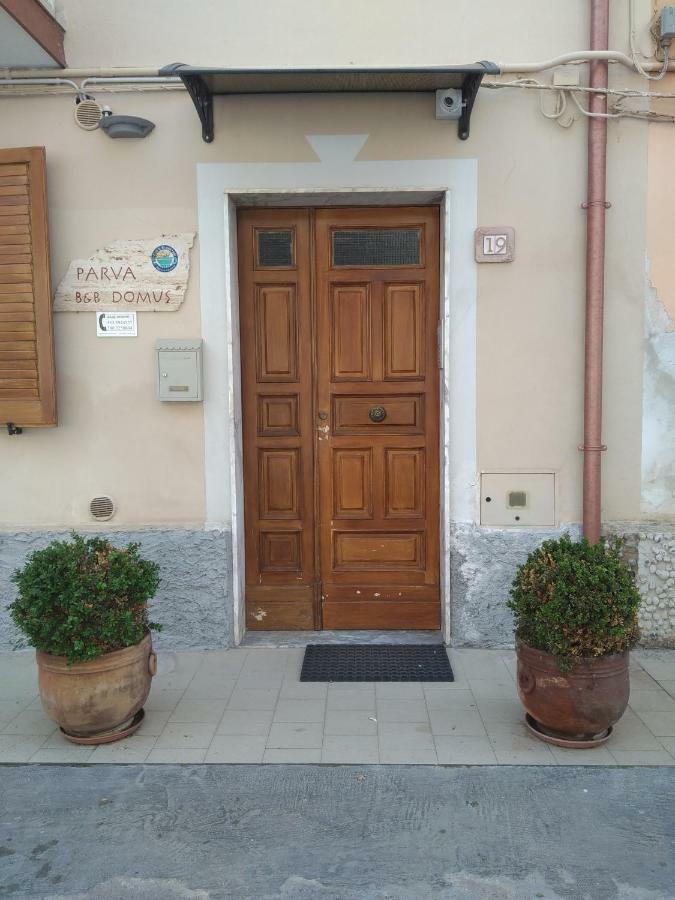 B&B Parva Domus Lamezia Terme Bagian luar foto